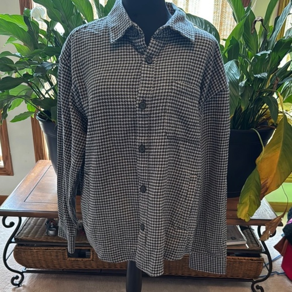 Goodfellow & Co Black and White Checkered Casual Shirt - Picture 1 of 3